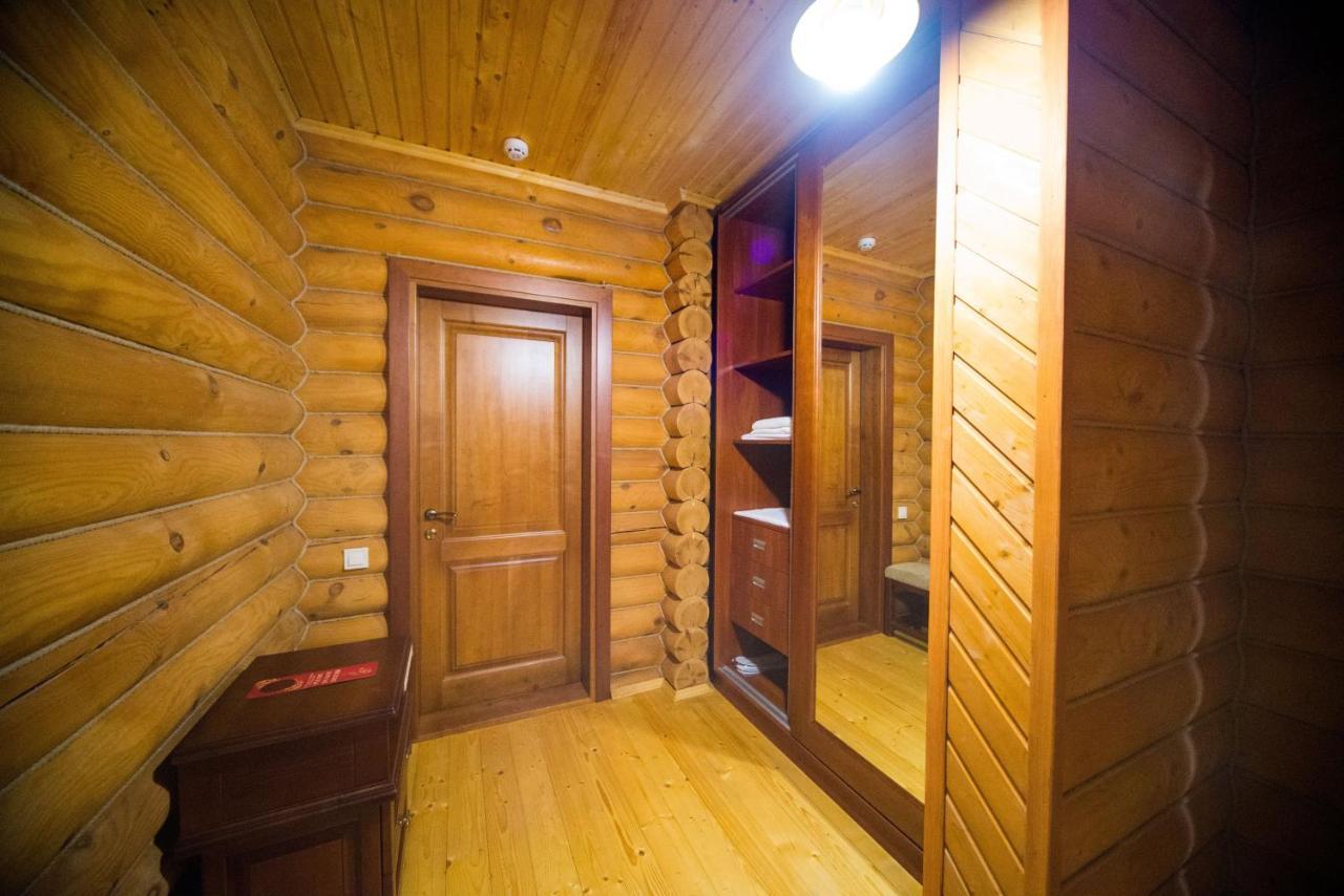 Комплекс Відпочинку Пампушка & Подушка Hotel Burlach'ya Balka Ngoại thất bức ảnh